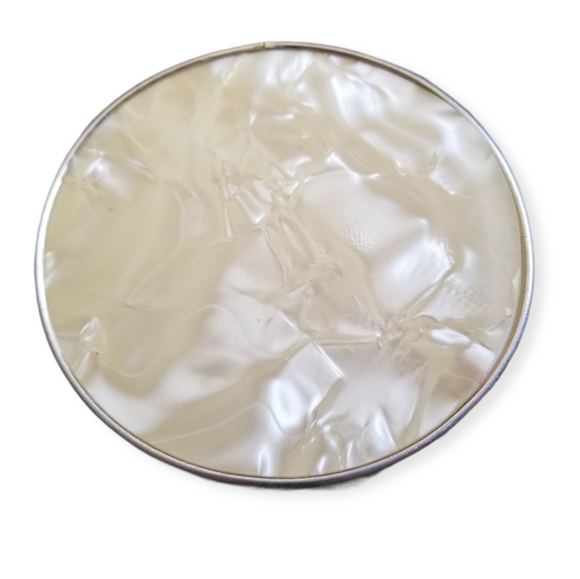 Vintage Compact Mirror Gold Tone Mother of Pearl - Picture 8 of 16